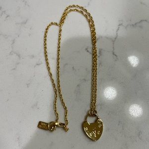 Electric picks Samantha necklace